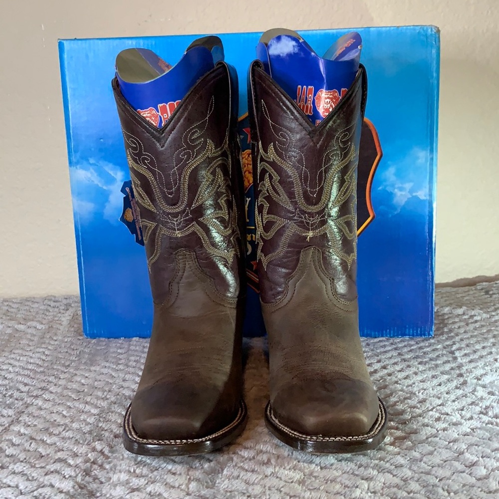 Dark Brown Cowgirl Boots